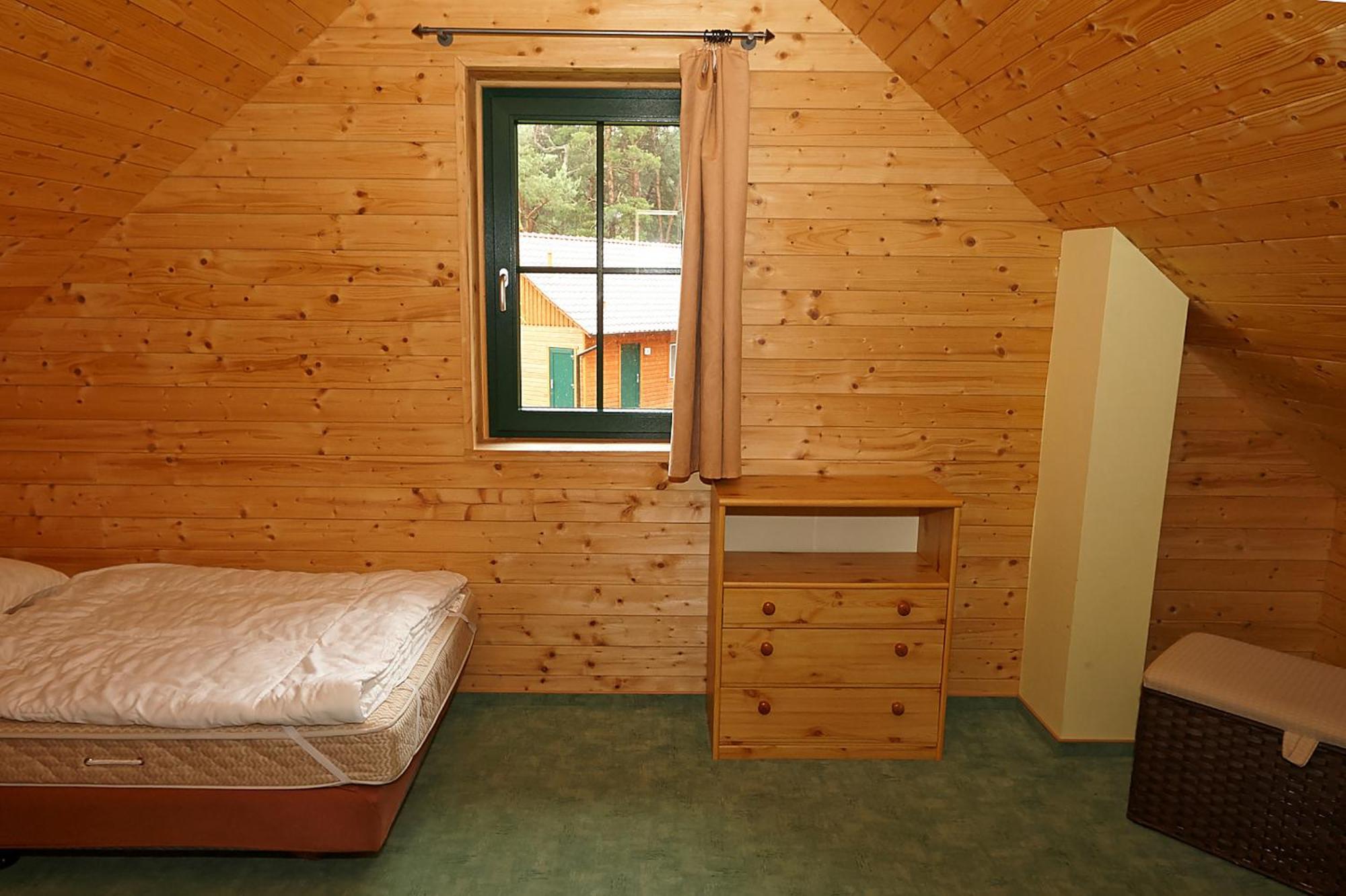 La Porte Bertingen Room photo